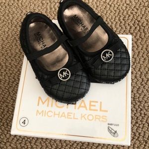 Michael Kors Baby Lilo dress shoes size 4